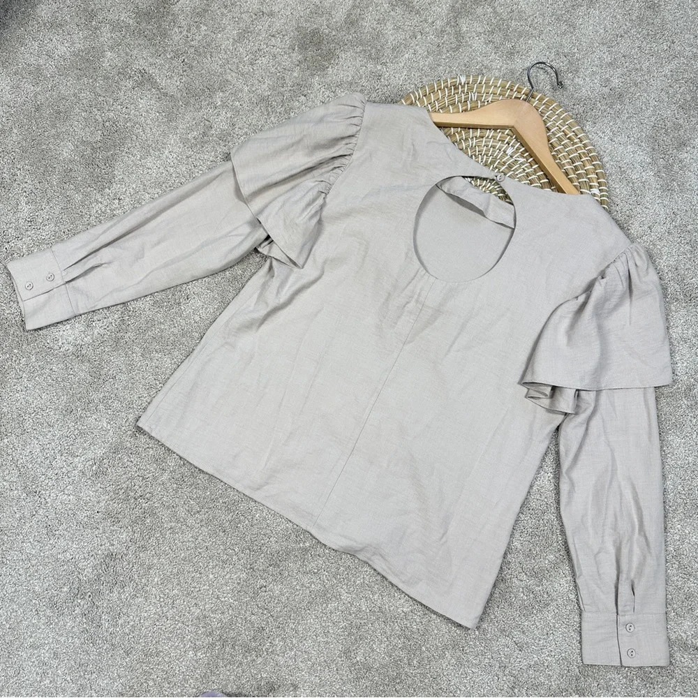 The Odells Ruffle Shoulder Long Sleeve Top Blouse in Beige Cottagecore Size S - Picture 7 of 14